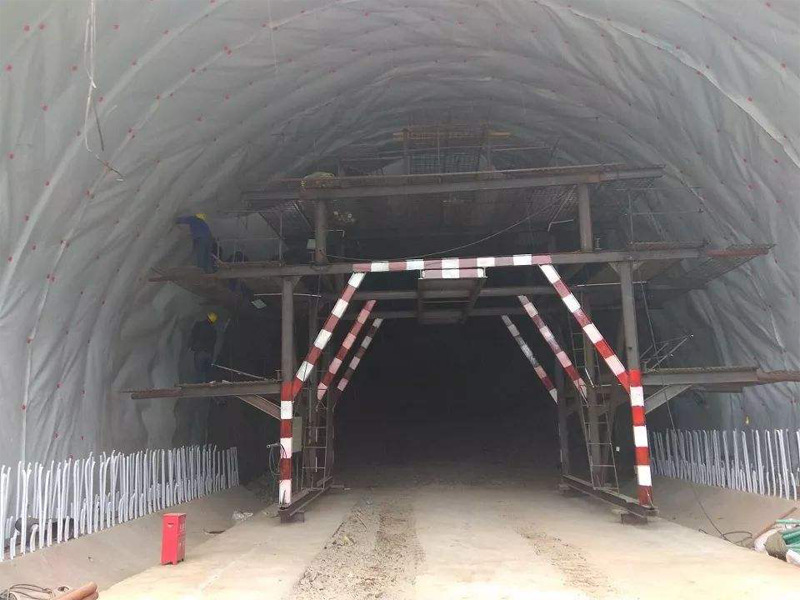 隧道防水板施工案例